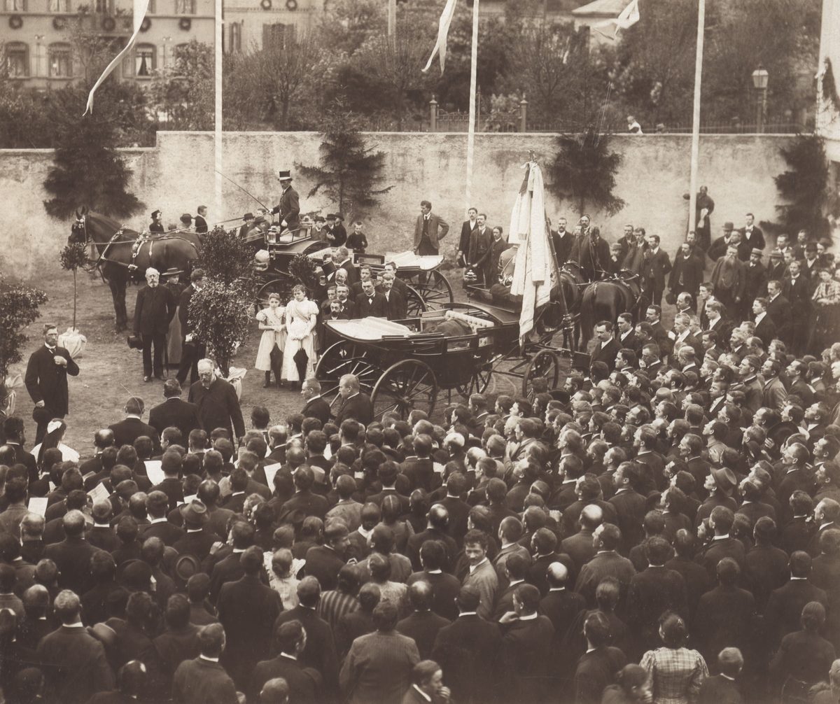 1879-1905-43