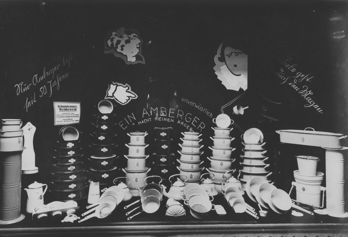 1919-1945-21