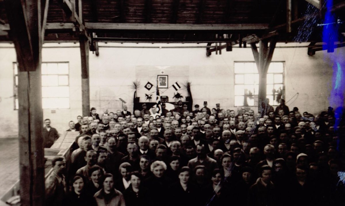 1919-1945-58