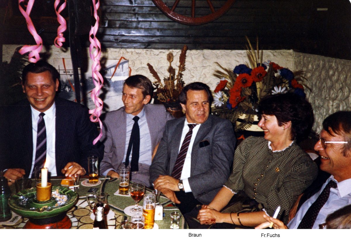 1970-1987-33