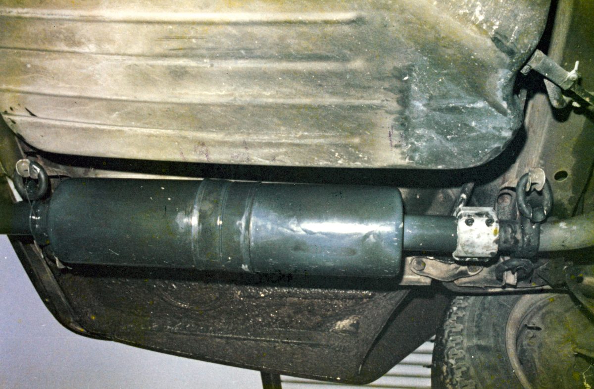 1978 Testauto mit emaillierten Schalldämpfer