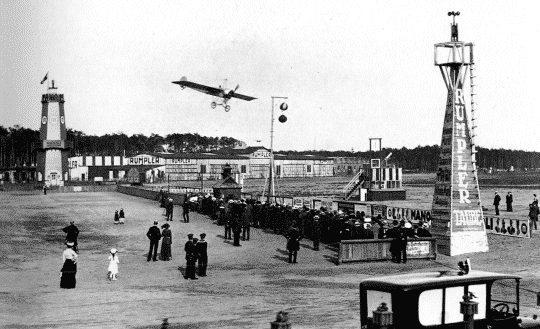 Flughafen Johannisthal
